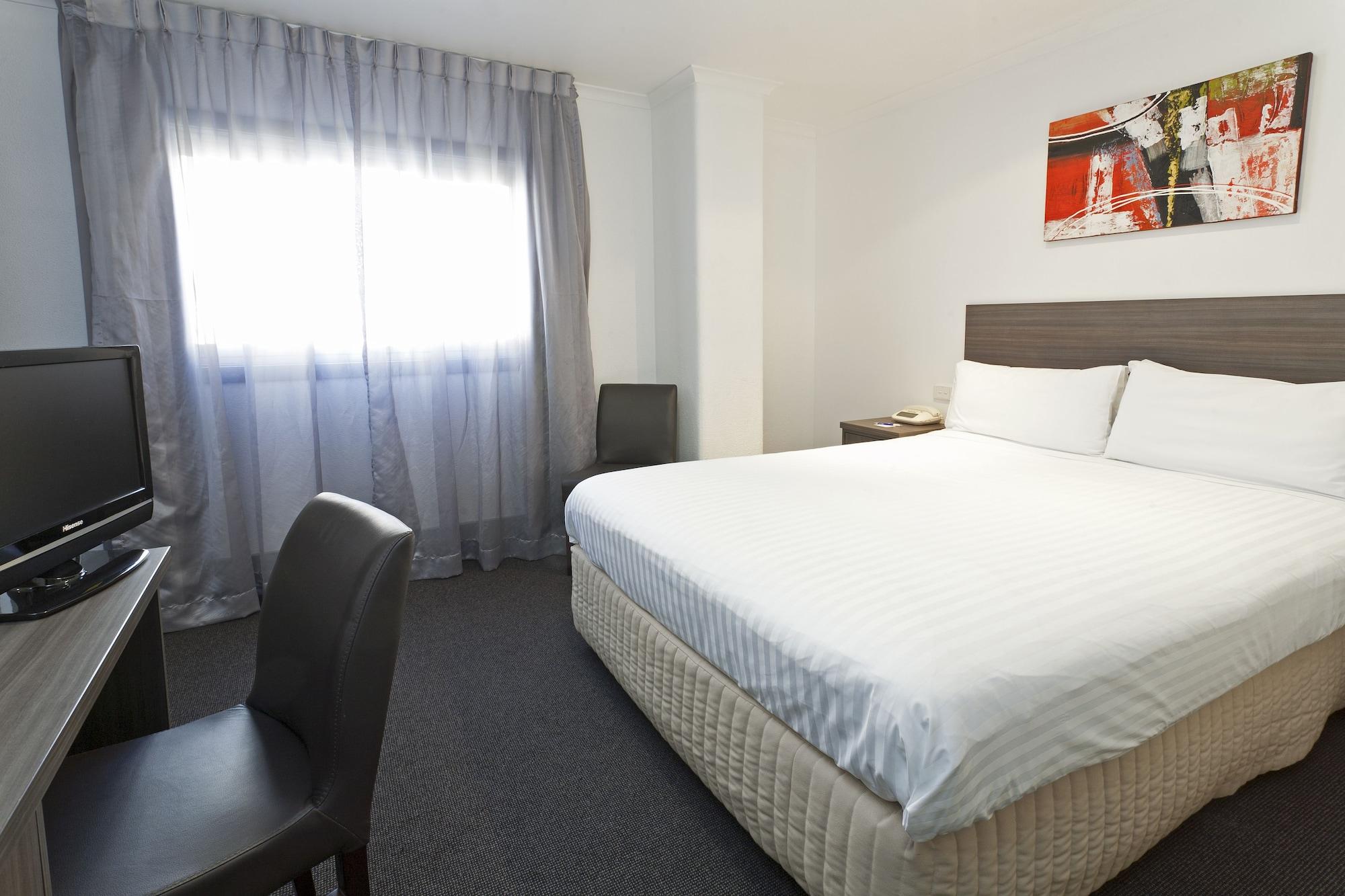 Causeway Inn On The Mall — Photos 1